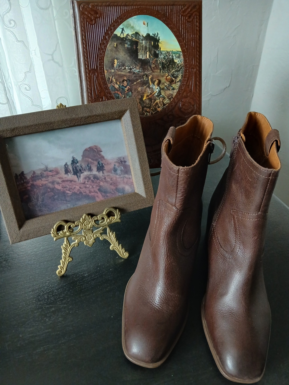 Zodiac Brown Leather Women’s Ankle Boots, 8.5